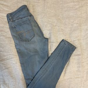 American Eagle super stretch high rise skinny jeans